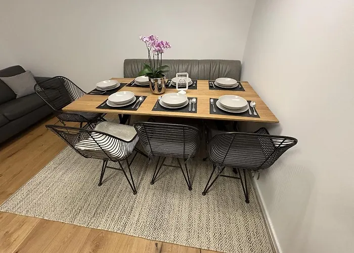 Grosse 4 Zimmer, 7 Betten 公寓 罗森海姆