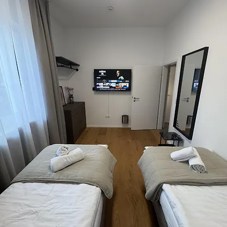 Grosse 4 Zimmer, 7 Betten Rosenheim
